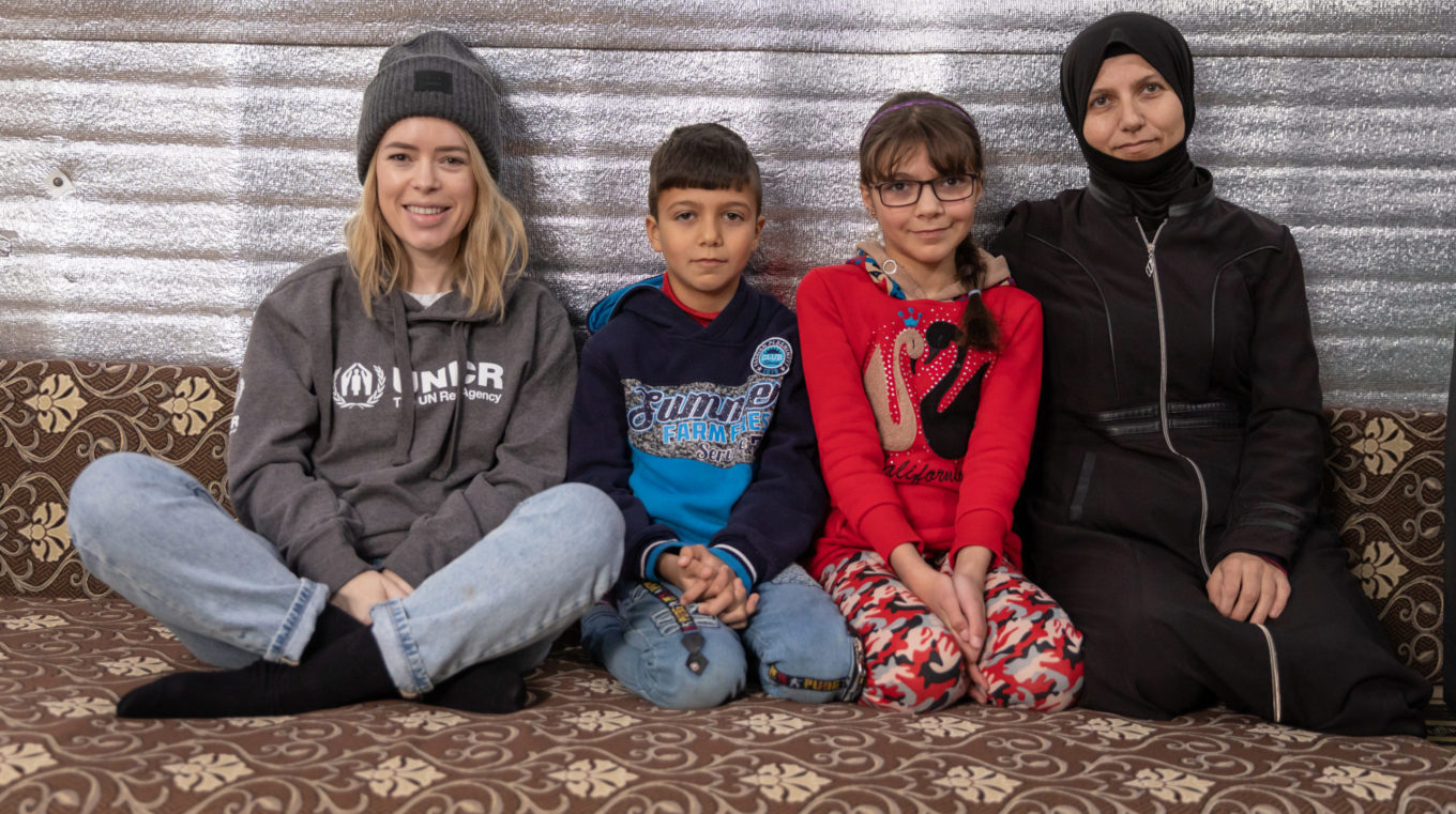 Jordan. UNHCR Supporter Tanya Burr meets Syrian refugee and mother Nisreen in Azraq camp