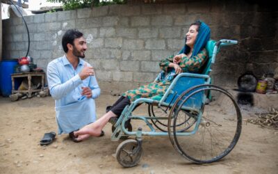 Afghan refugee removes obstacles barring kids with disabilities from school
